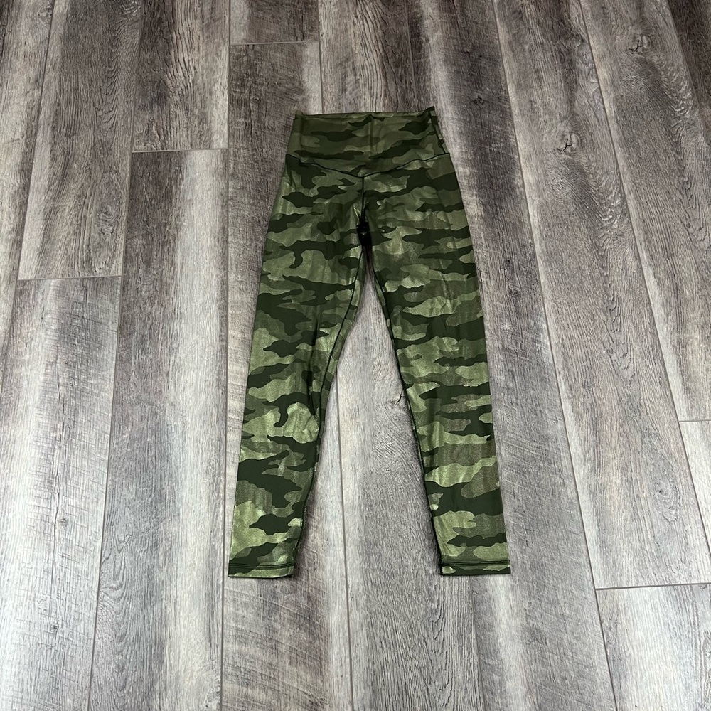 Aerie Offline Green‎ Camo Leggings